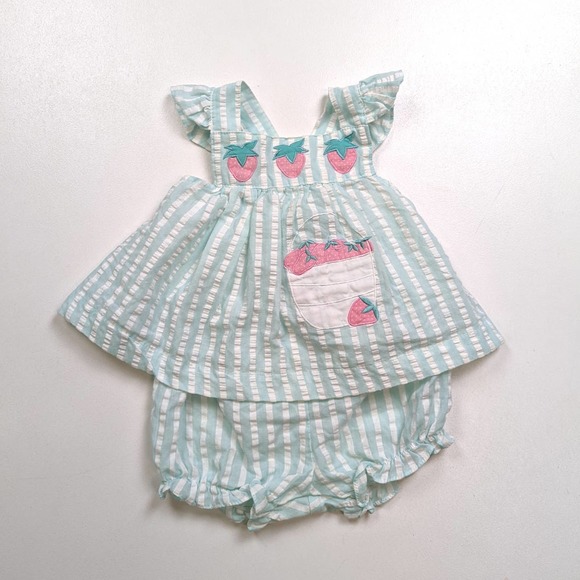 Vintage Other - Vintage Mint Strawberry Outfit Sz 12m